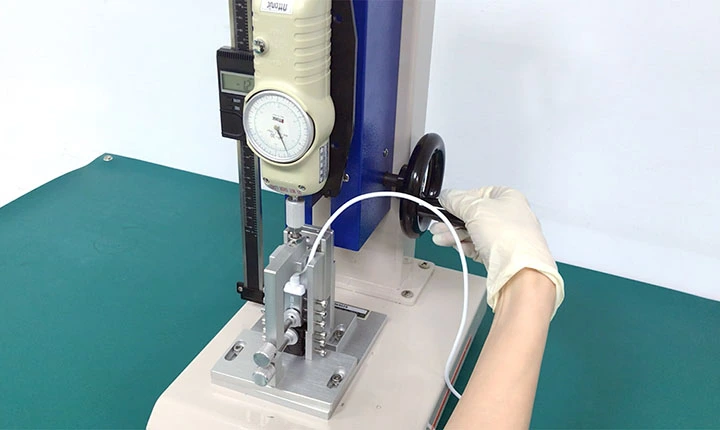 Insertion and Extraction Force Test