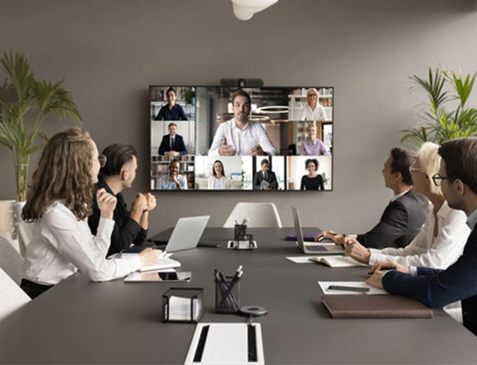 Reliable HDMI 2.0 AOC for Smooth Gaming and Video Conferencing